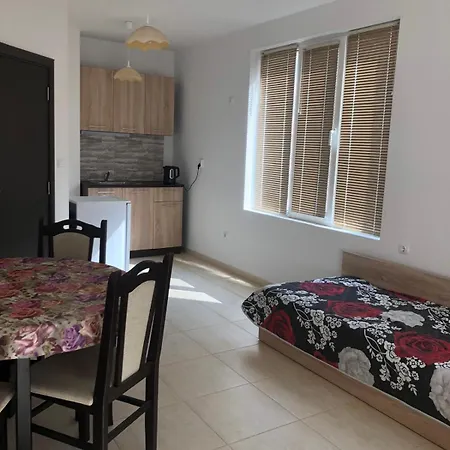 Dobi Apartment *